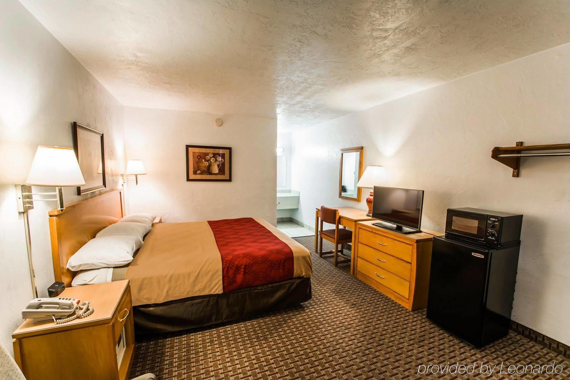 อีโคโน ลอดจ์ ยูนิเวอร์ซิตี Motel เกนส์วิลล์ ภายนอก รูปภาพ